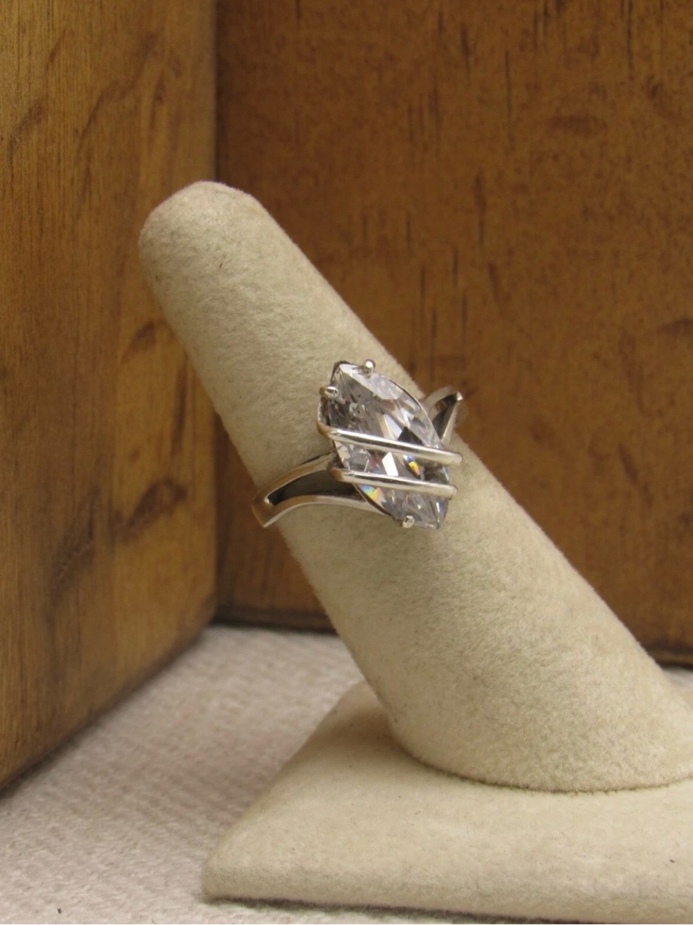 Vintage White Topaz Stirling Silver Size 5